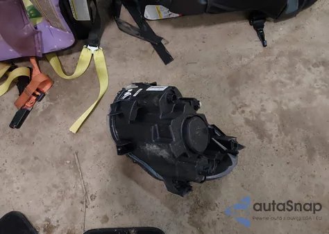 2018 Fiat 500X Trekking Awd z USA, uszkodzony, nr VIN ZFBCFYCB8JP709939